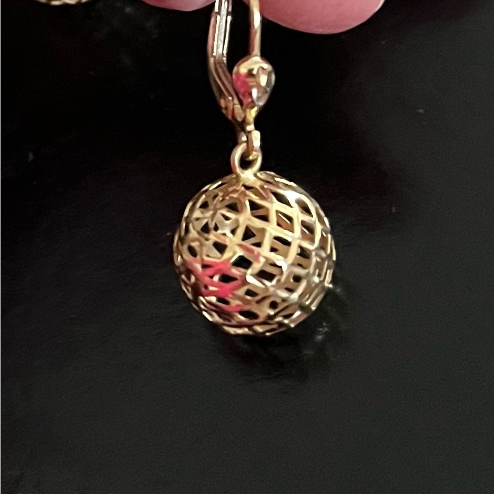 Stunning Solid 14K Gold Diamond Cut Sparkly Ball Drop Earrings! - Picture 10 of 16